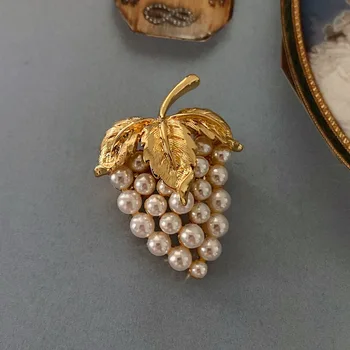 Epocă medieval curtea stil de struguri perla BROSA VINTAGE